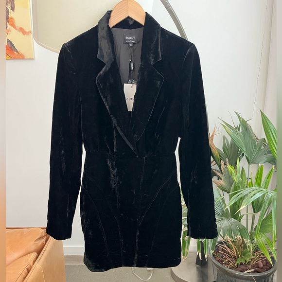 NWT Bardot Neptune Velvet Blazer Dress - Picture 2 of 6